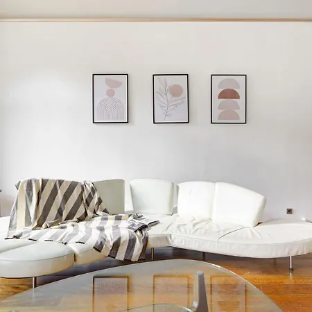 Bnbnova - 3br 2ba - Place De La Republique *